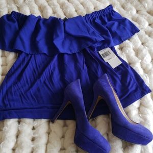 Gorgeous blue ruffle off shoulder Greek isle top